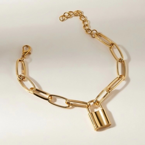 Lock charm layered necklace and bracelet set - Picture 5 of 5